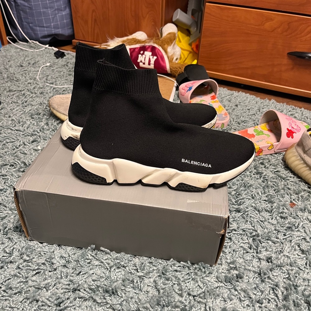 Balenciaga speed trainer size US 10 EU 44